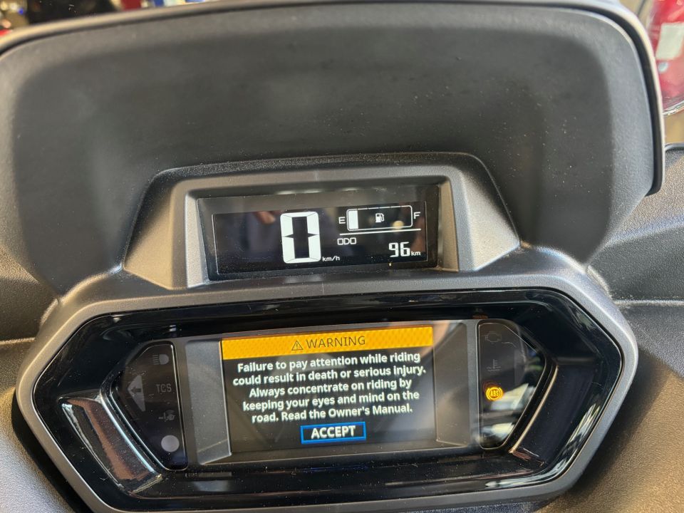 YAMAHA XMAX 300 Tech Max 7