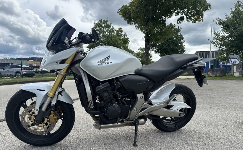 HONDA CB 600 HORNET 2