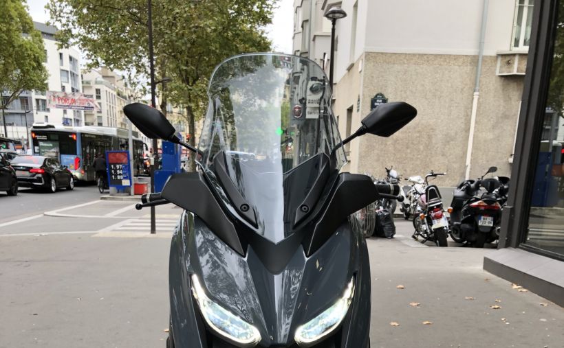 YAMAHA XMAX 125 TECH MAX 7