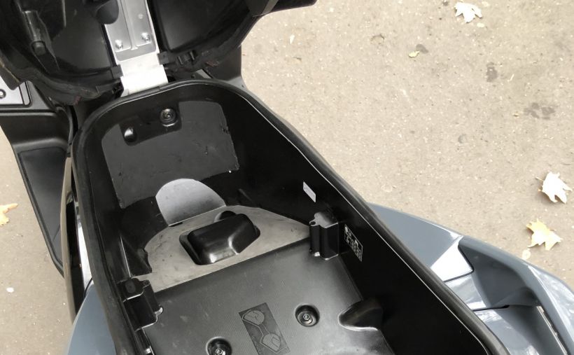 YAMAHA XMAX 125 TECH MAX 21