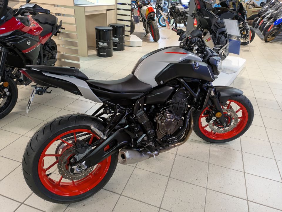 YAMAHA MT-07 (47.5CV) 20