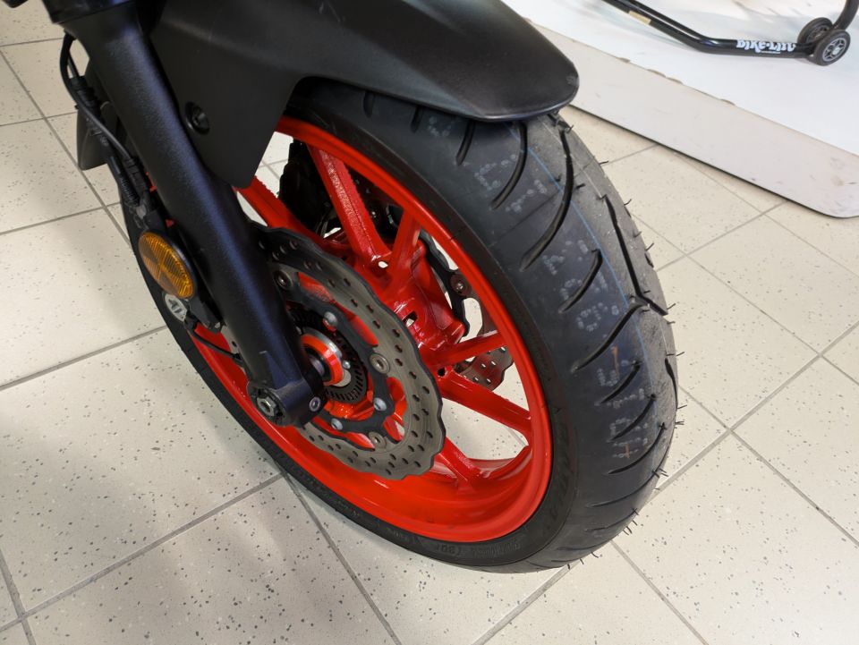 YAMAHA MT-07 (47.5CV) 40