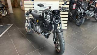 DUCATI MONSTER 900 - 2023