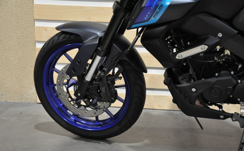 YAMAHA MT-125 10