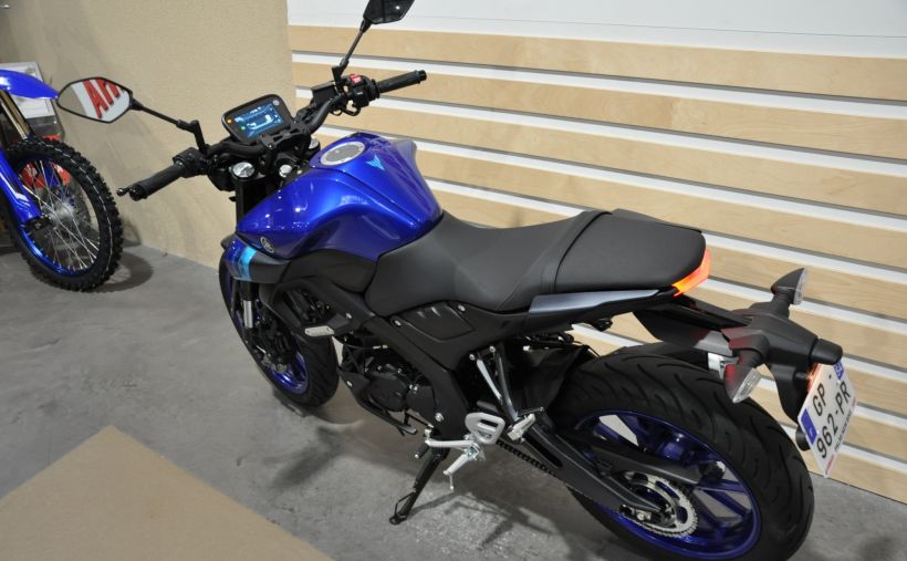 YAMAHA MT-125 13