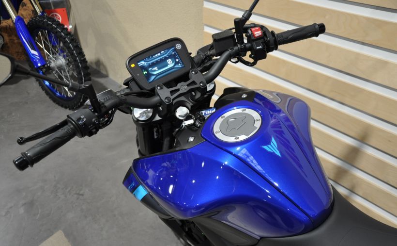 YAMAHA MT-125 14