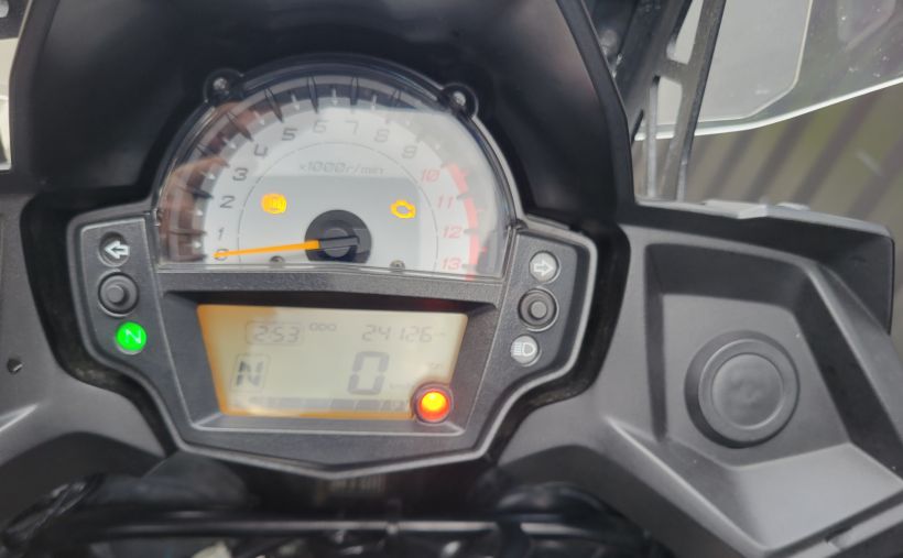 KAWASAKI VERSYS 650 10