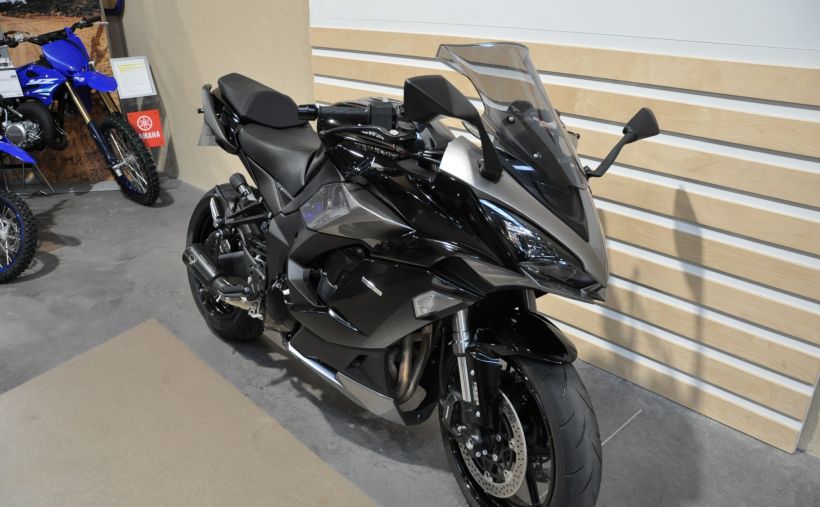 KAWASAKI Z 1000 SX 7