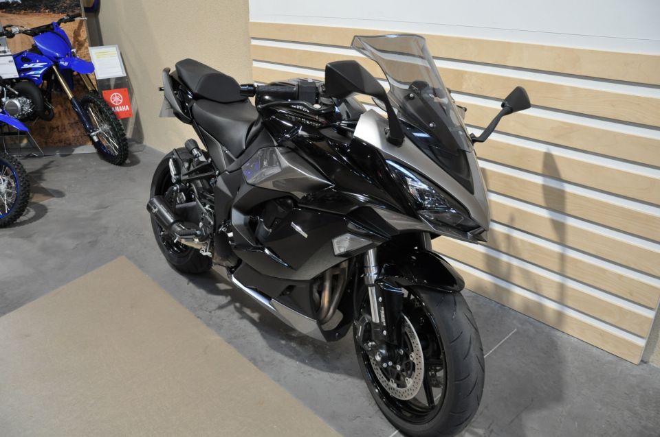 KAWASAKI Z 1000 SX 7