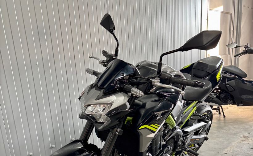 KAWASAKI Z 900 12