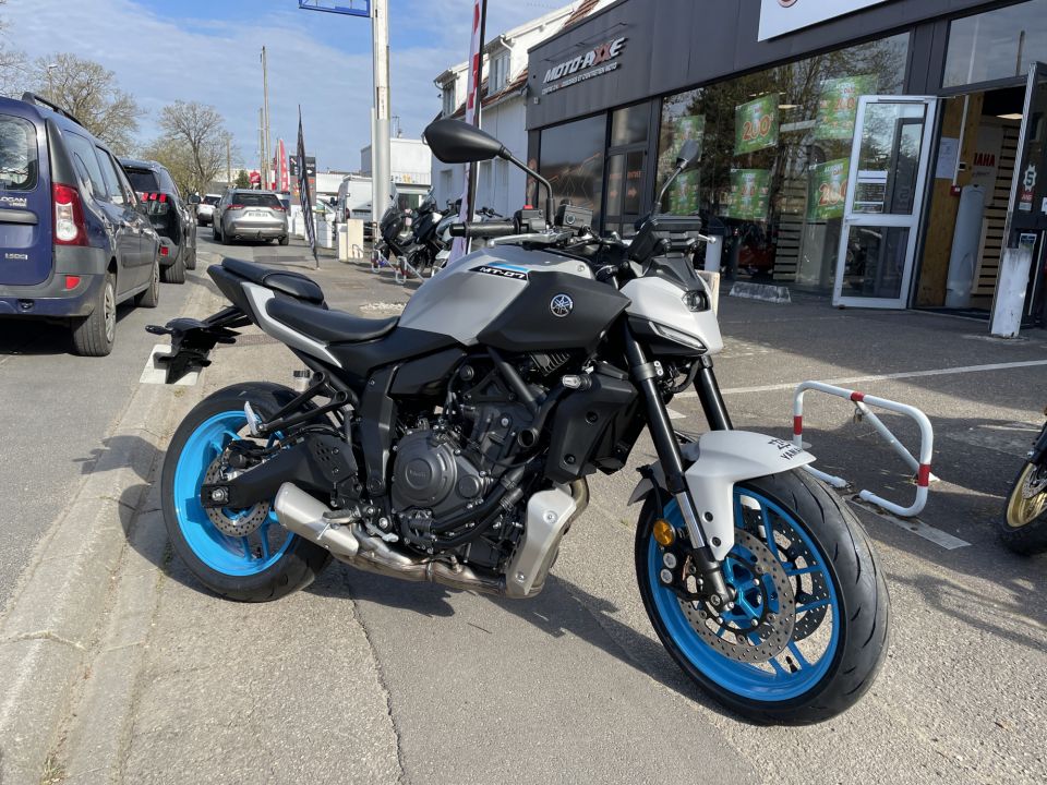YAMAHA MT-07 (47.5CV) 1