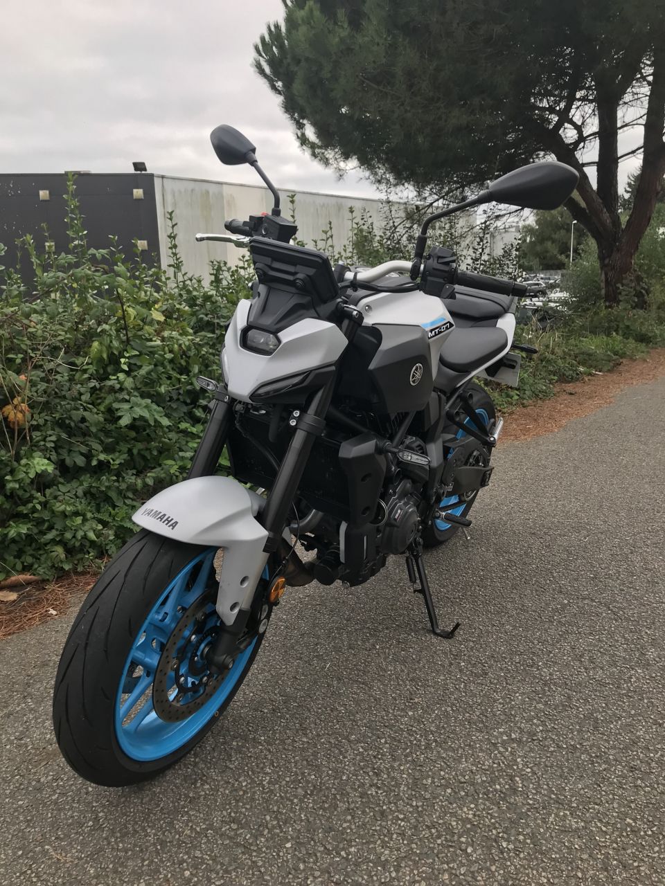 YAMAHA MT-07 Y-AMT 12