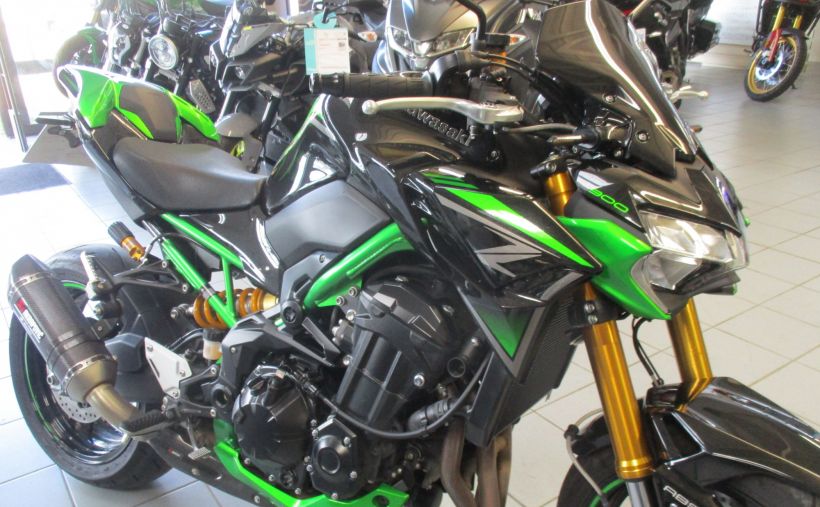 KAWASAKI Z900 SE 3