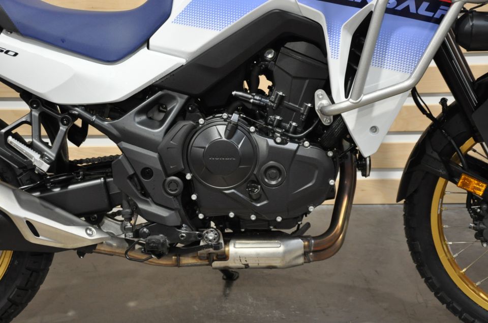 HONDA TRANSALP 750 1