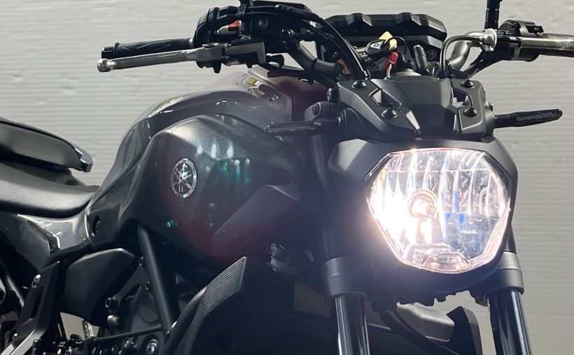 YAMAHA MT-07 12