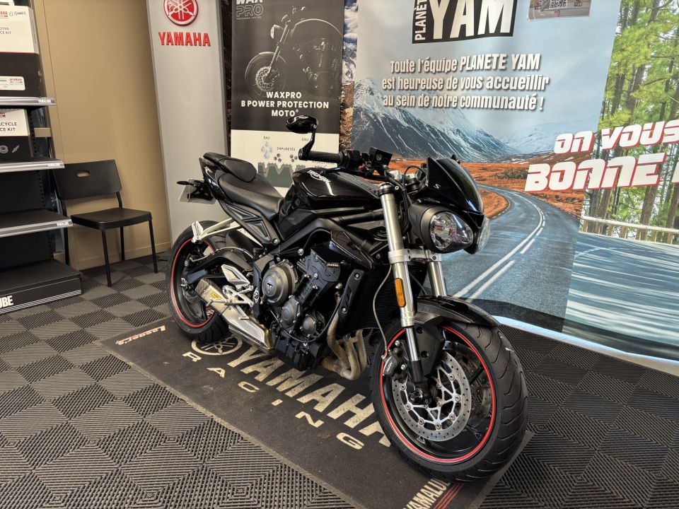 TRIUMPH Street Triple 660 1