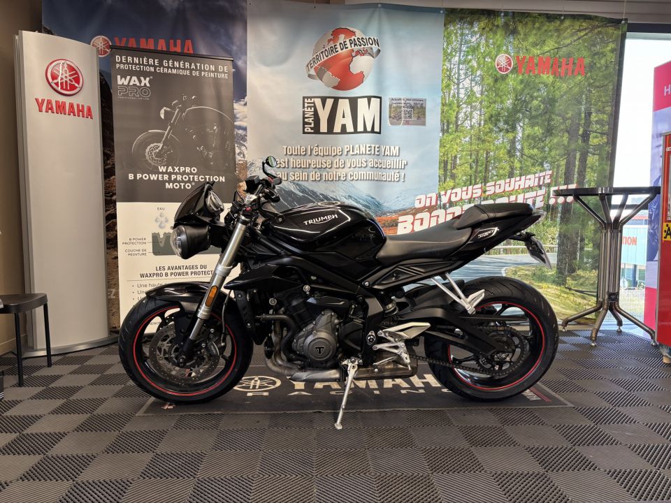TRIUMPH Street Triple 660 5