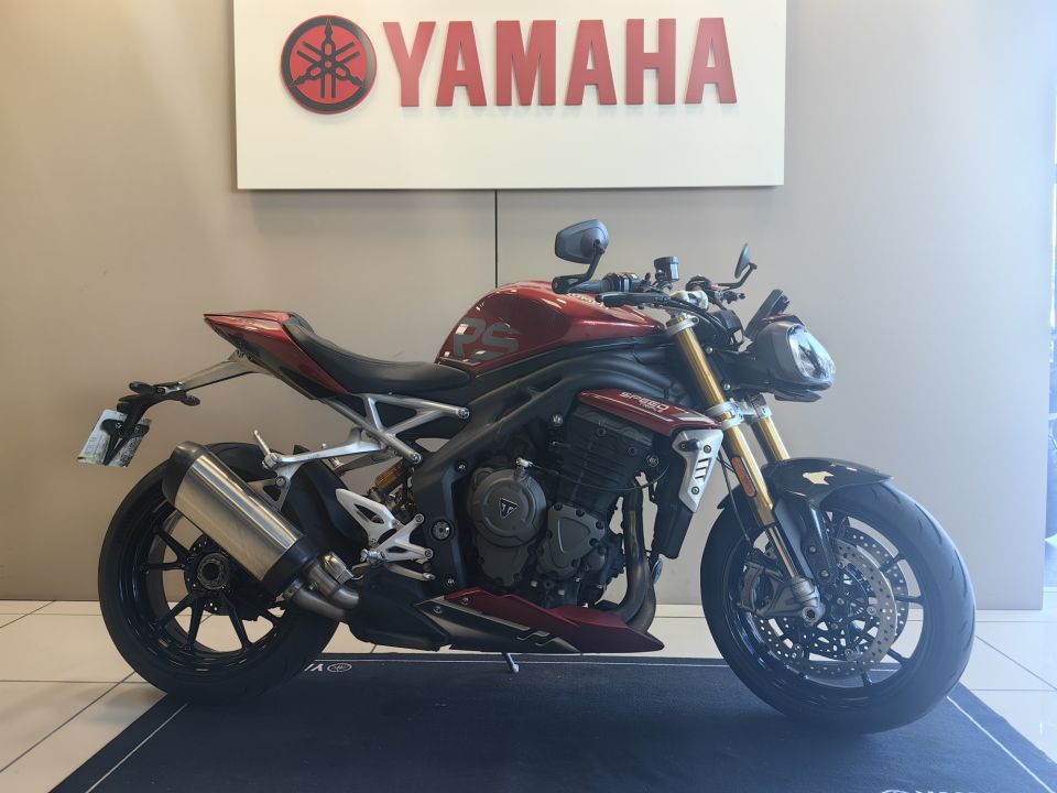 TRIUMPH SPEED TRIPLE 1200 RS 6