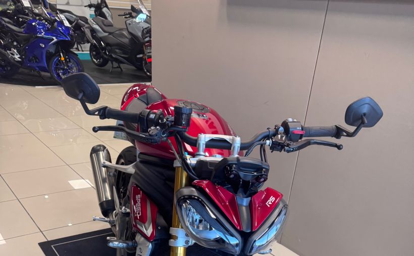 TRIUMPH SPEED TRIPLE 1200 RS 14