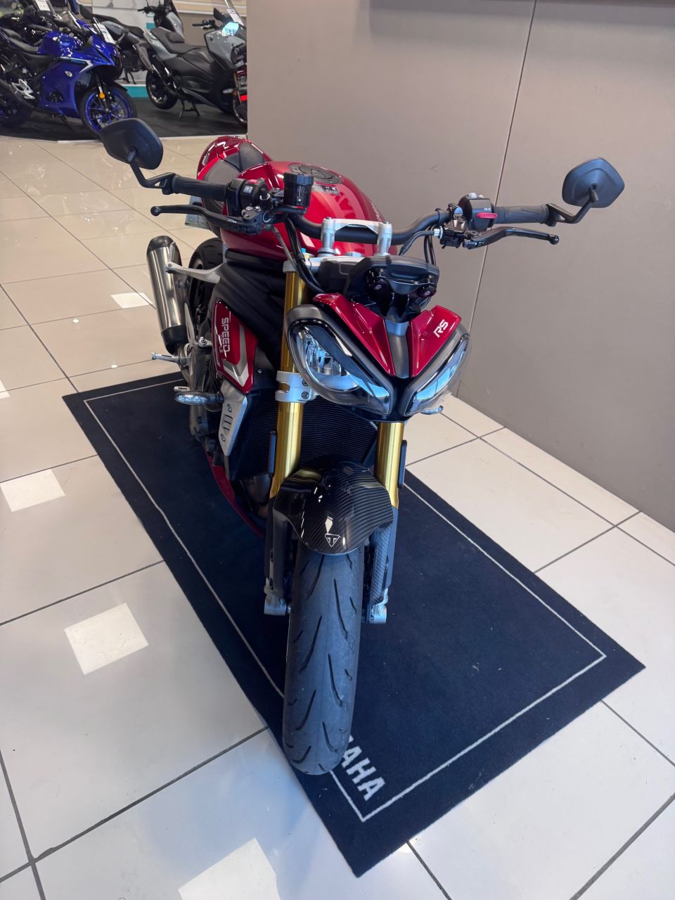 TRIUMPH SPEED TRIPLE 1200 RS 14