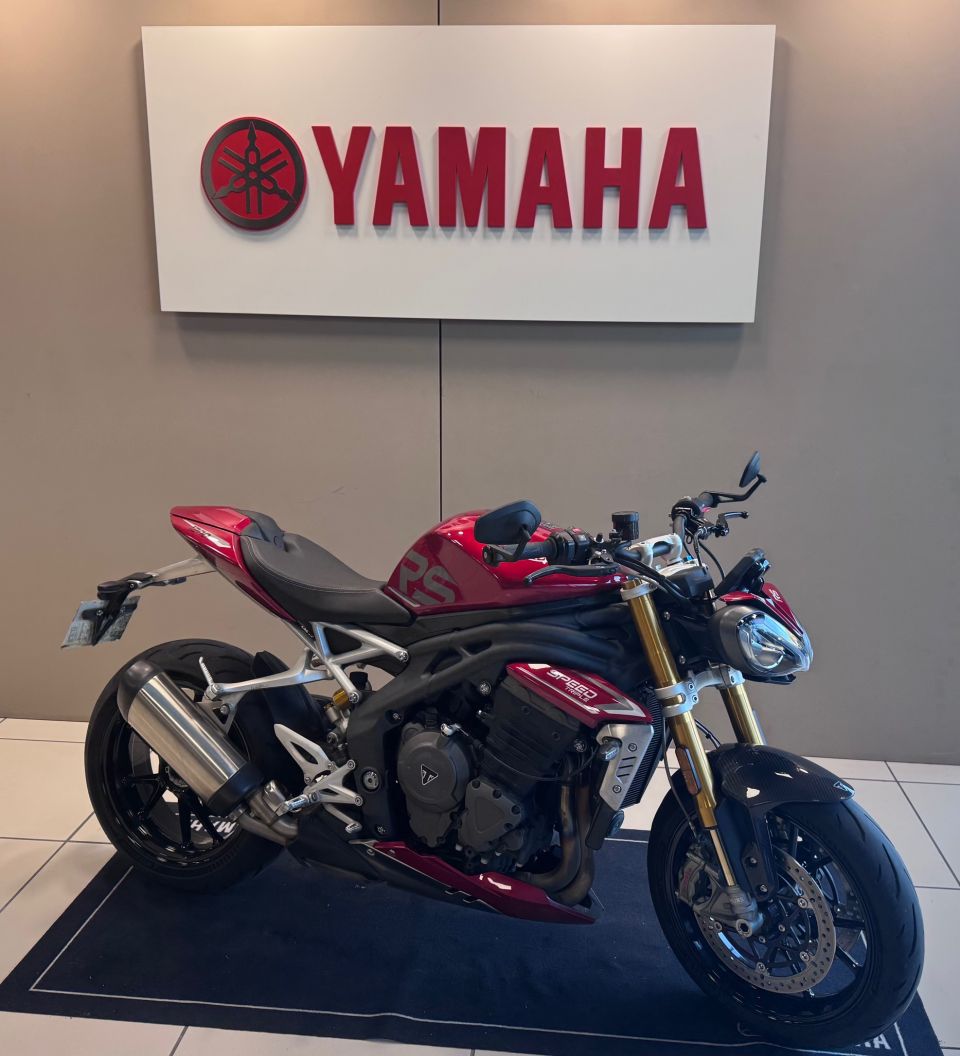 TRIUMPH SPEED TRIPLE 1200 RS 0