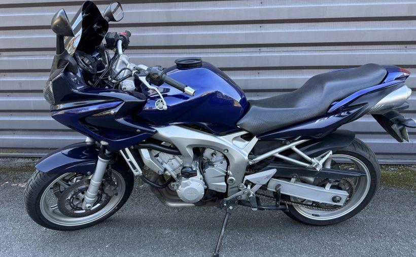 YAMAHA FZ6 600 FAZER 0