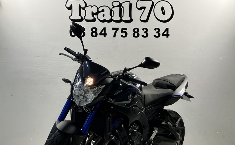YAMAHA FZ8 9