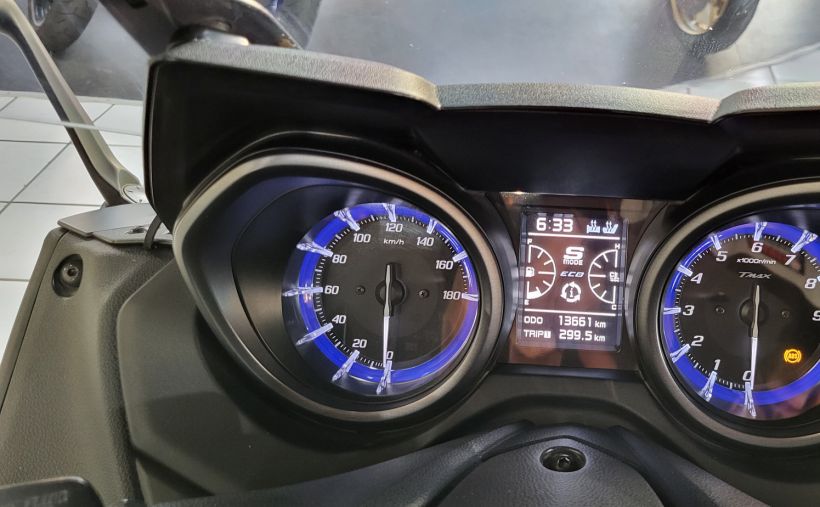 YAMAHA XP T-MAX 560 TECH MAX 6