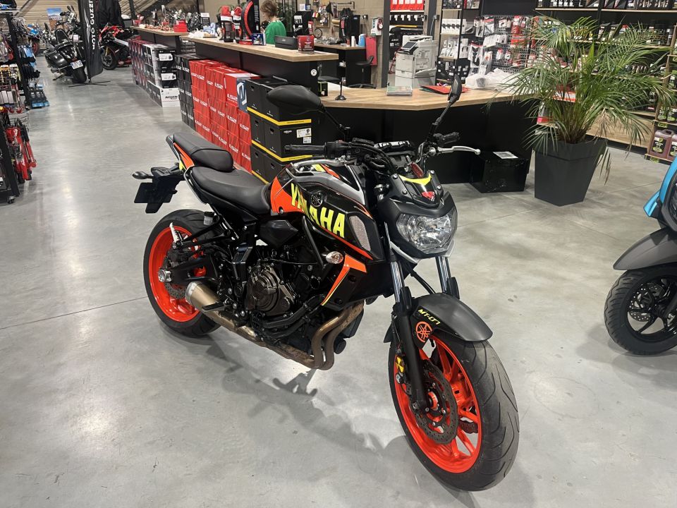 YAMAHA MT-07 (47.5CV) 0