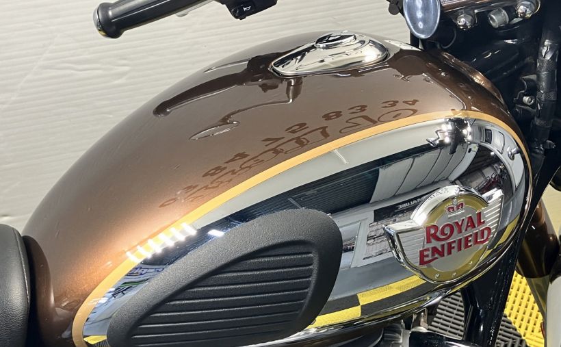 ROYAL ENFIELD CLASSIC 3