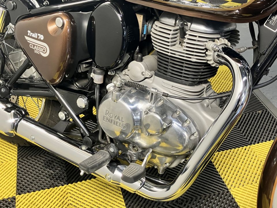 ROYAL ENFIELD CLASSIC 54