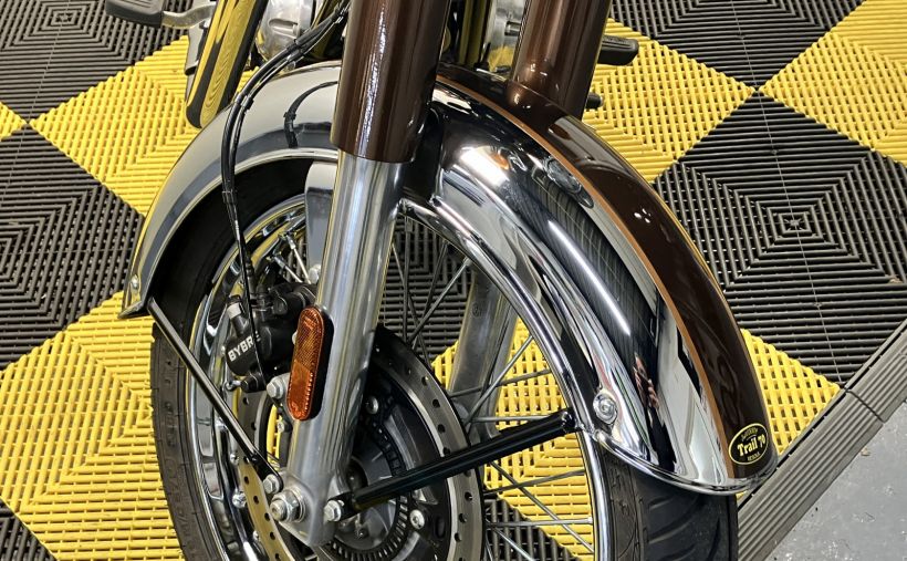 ROYAL ENFIELD CLASSIC 10