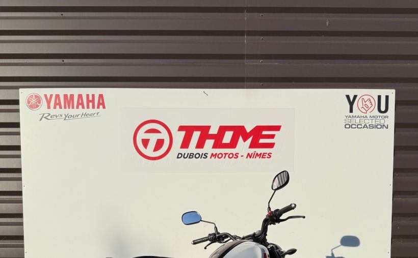 YAMAHA XSR 125 6