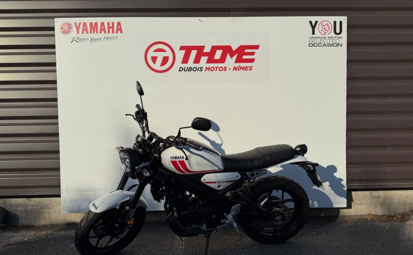 YAMAHA XSR 125 4