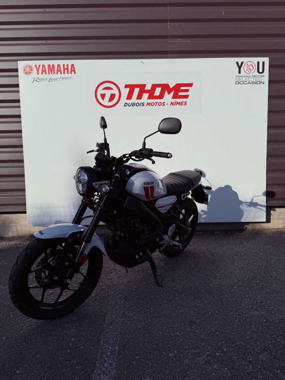 YAMAHA XSR 125 3