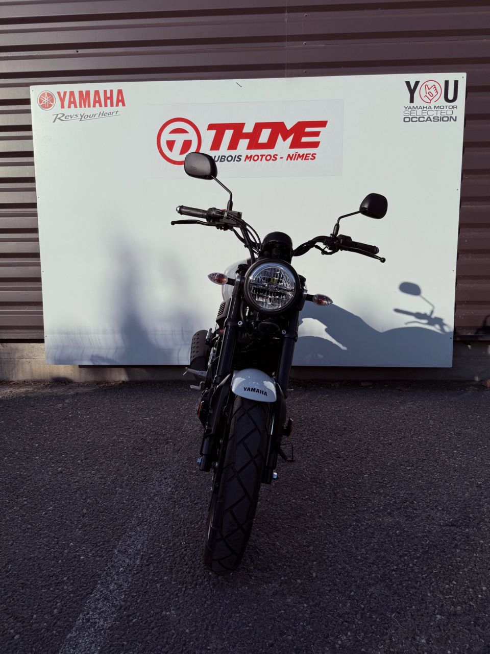 YAMAHA XSR 125 2