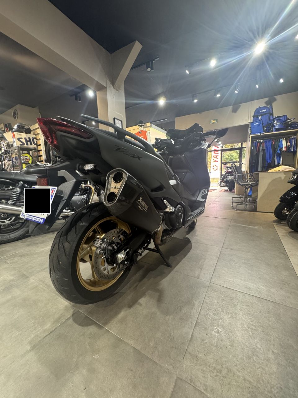YAMAHA XP T-MAX 560 TECH MAX KAMO 3