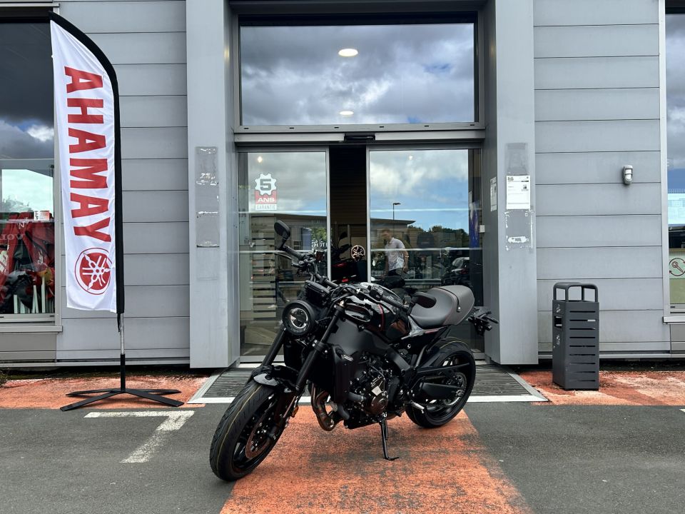 YAMAHA XSR 900 35KW 13