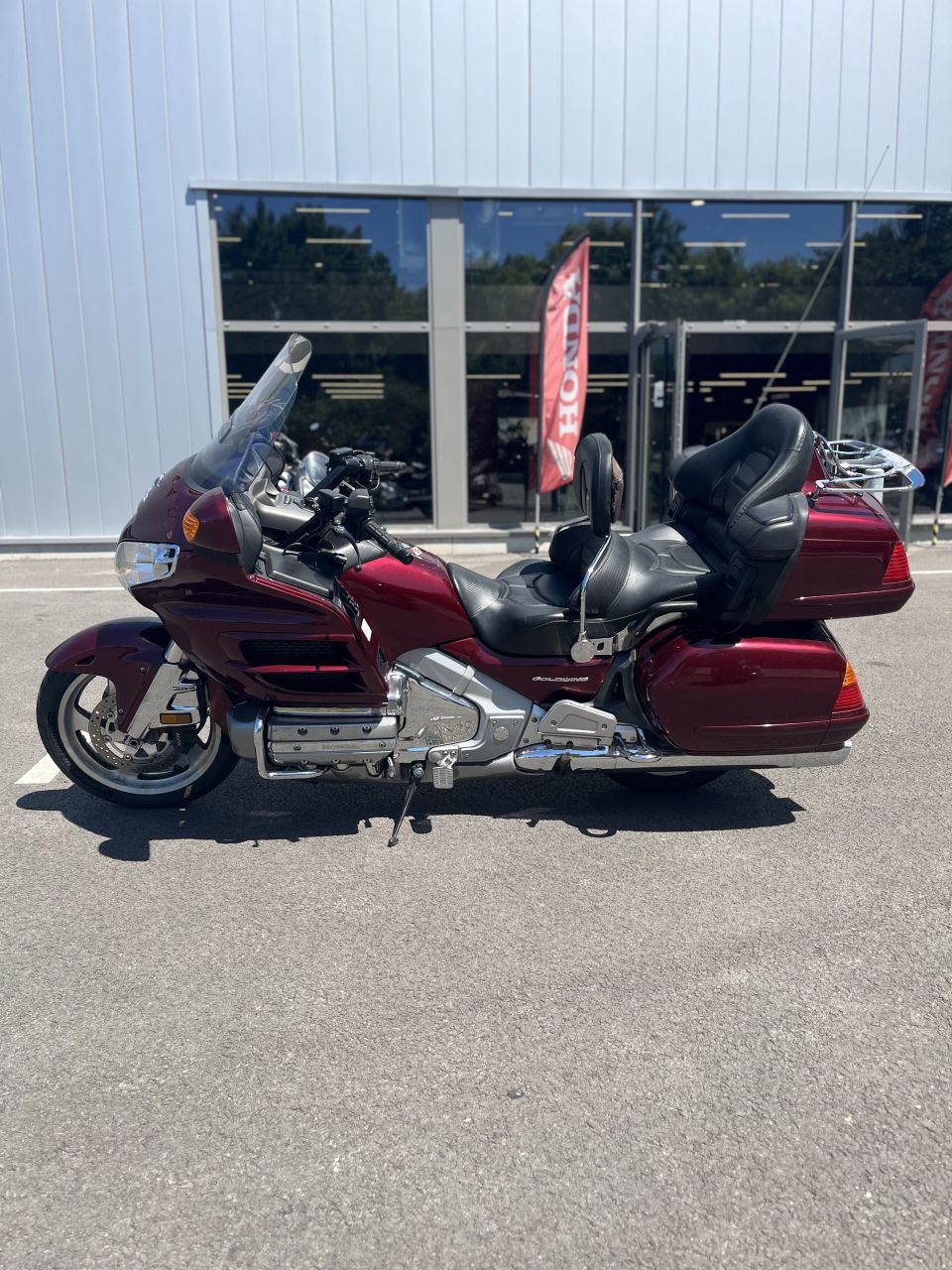HONDA GL1800 GOLDWING 6