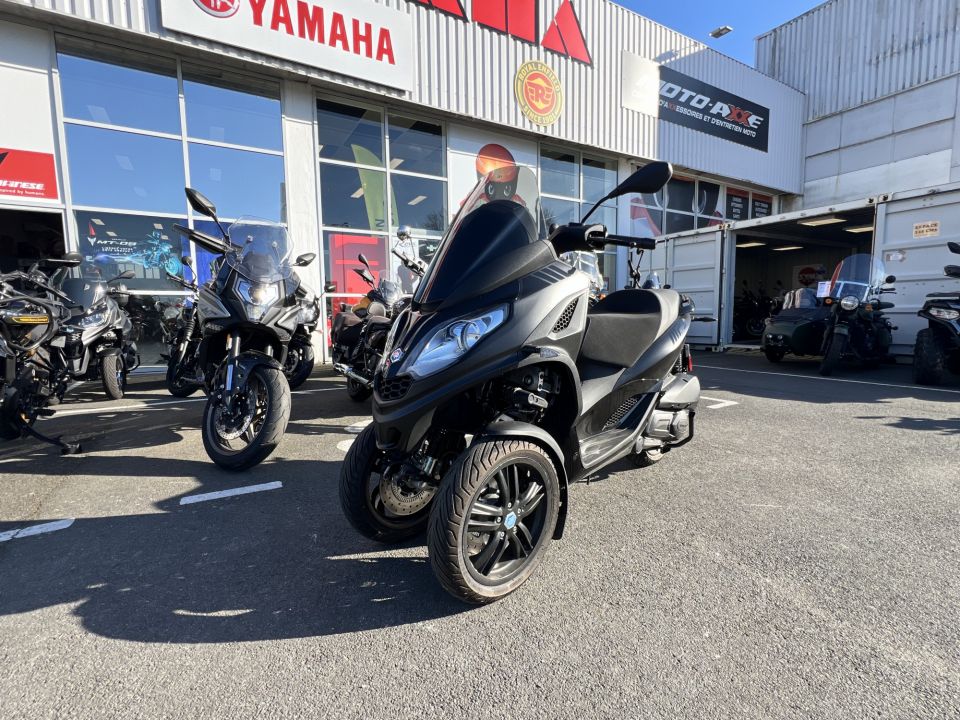 PIAGGIO MP3 310 HPE SPORT 11