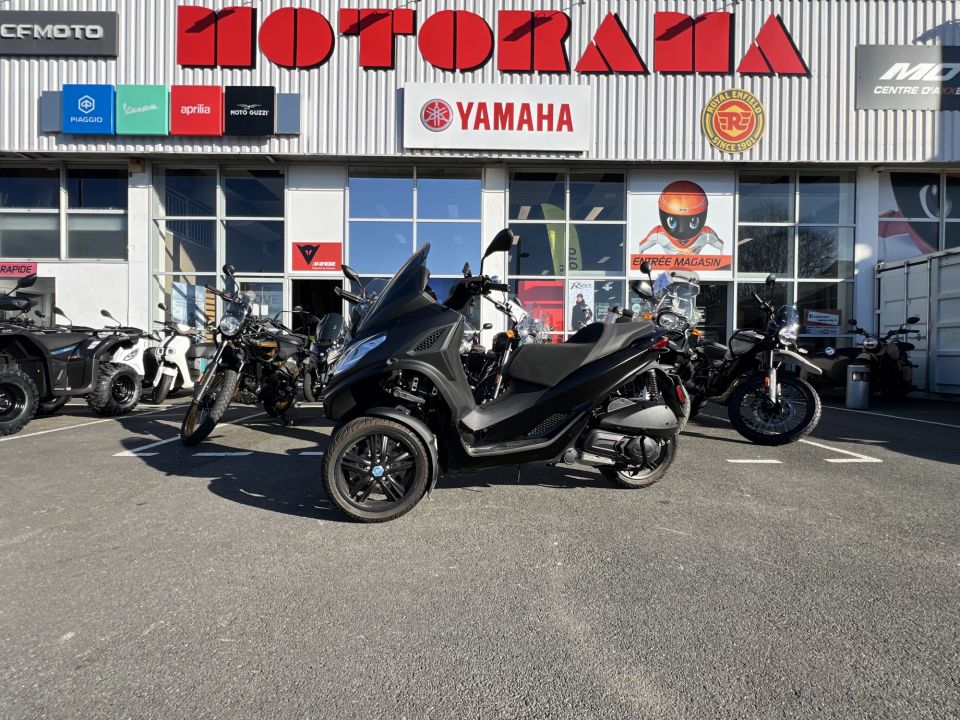PIAGGIO MP3 310 HPE SPORT 0