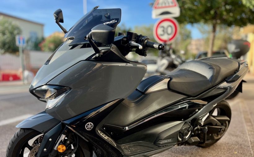 YAMAHA XP T-MAX 560 TECH MAX 12