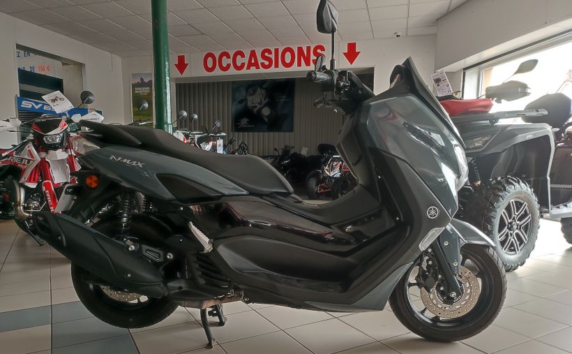 YAMAHA NMAX 125 1