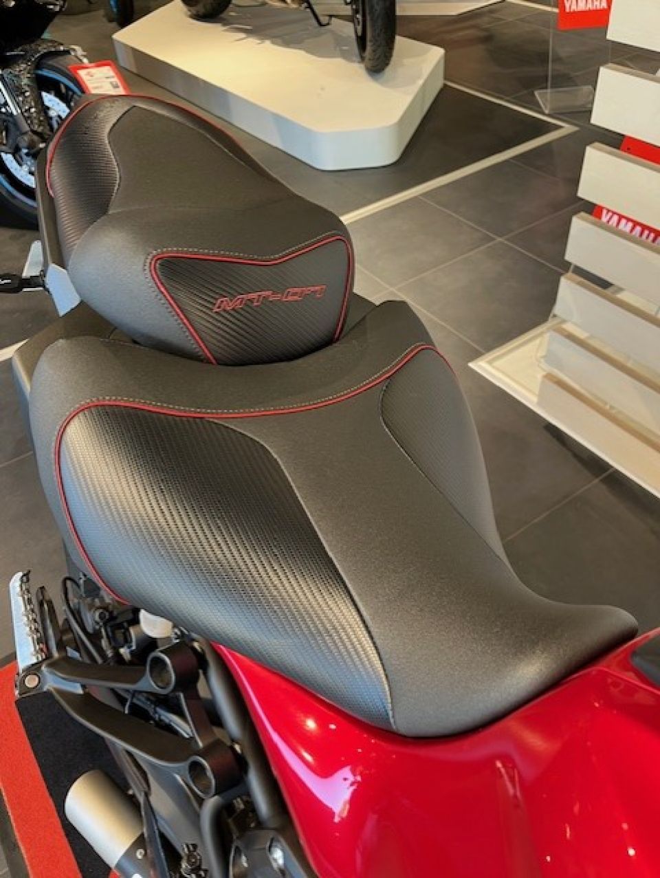 YAMAHA MT-07 (47.5CV) 5