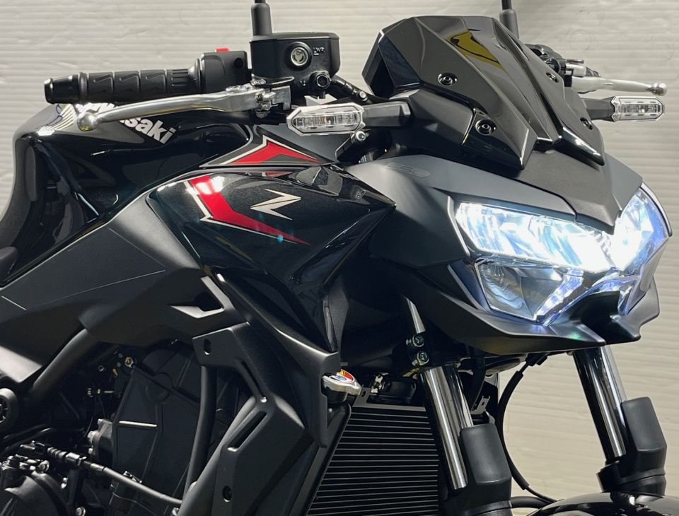 KAWASAKI Z 650 12