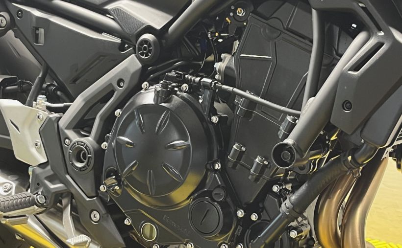 KAWASAKI Z 650 7