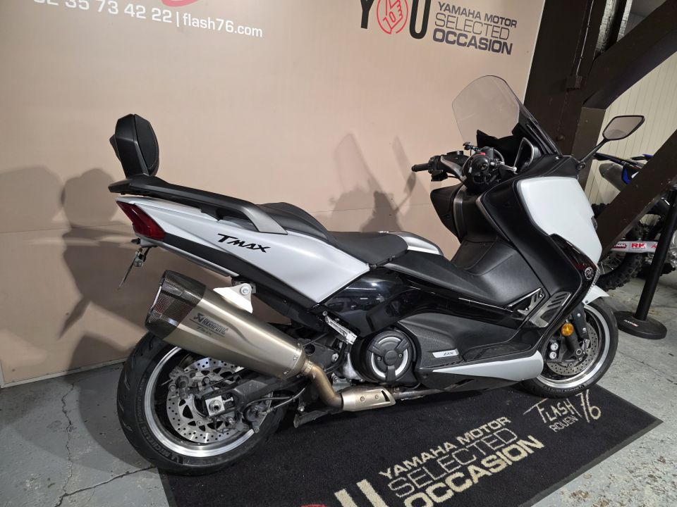 YAMAHA XP T-MAX 530 DX 3