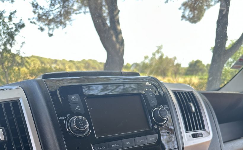 PEUGEOT 101 2