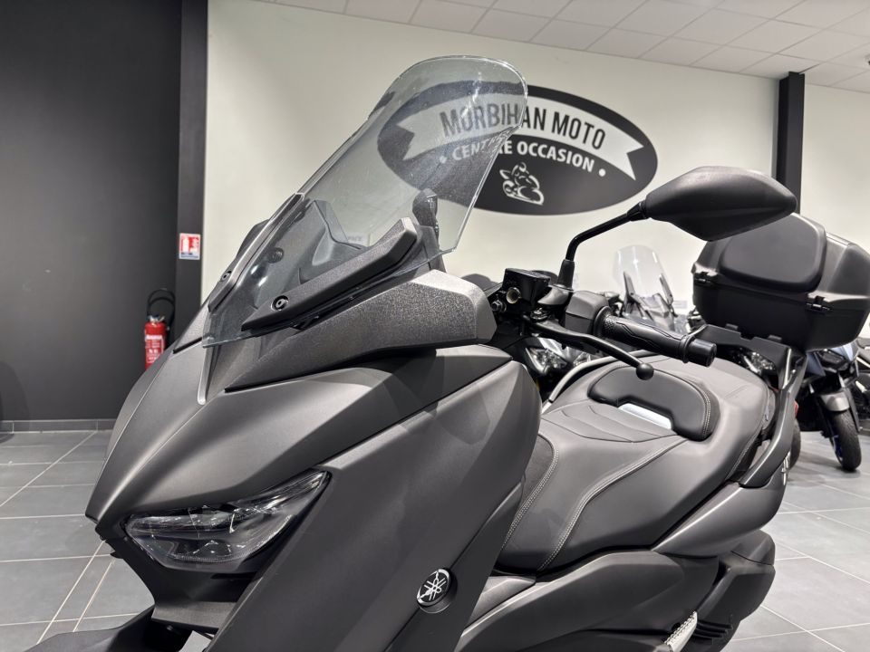 YAMAHA X-MAX 300 20