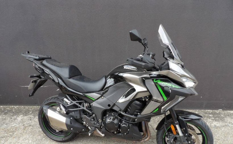KAWASAKI Versys 1100 S 0